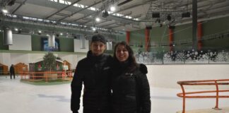Freestyle, Ice Cross, saut en hauteur… À Cholet, Glisséo promet du spectacle sur la patinoire