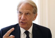 FRANCE – POLITIQUE : Vue d’ailleurs, Dominique de Villepin, le gaullisme du verbe