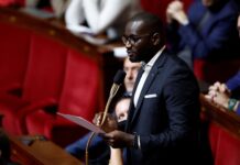 Des députés noirs de La France Insoumise ciblés par des messages négrophobes