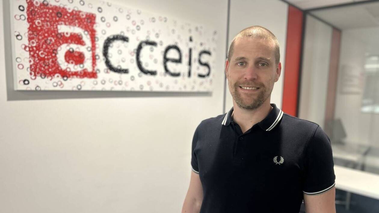 Yves Duchesne, expert en cybersécurité et dirigeant fondateur de l’entreprise Acceis, implantée à Rennes.